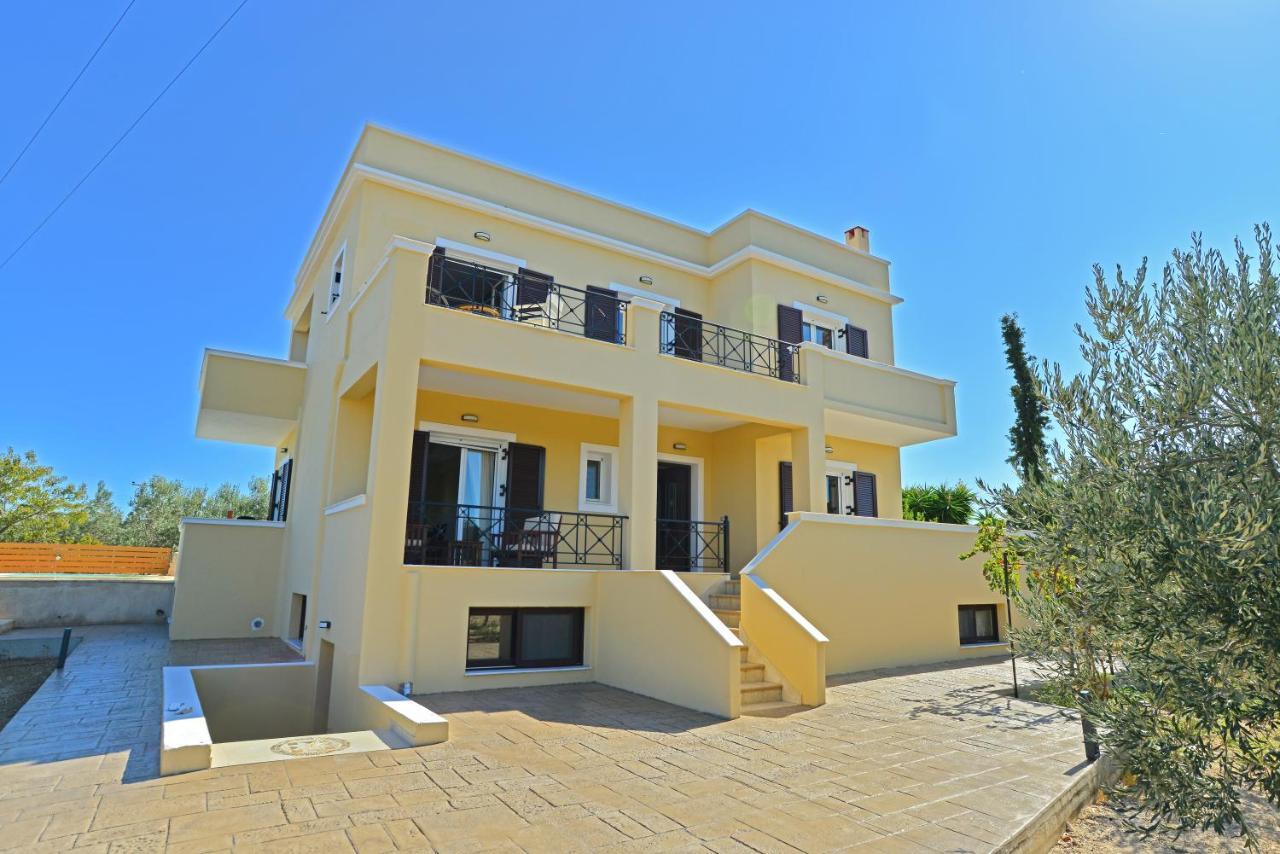 Villa Konstantinos 6 Bedrooms Aegina Exterior photo