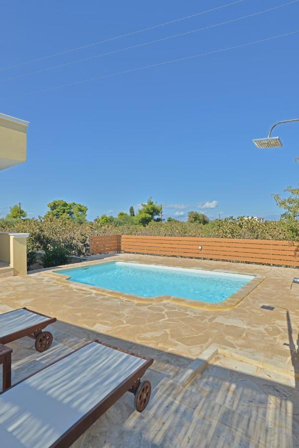 Villa Konstantinos 6 Bedrooms Aegina Exterior photo