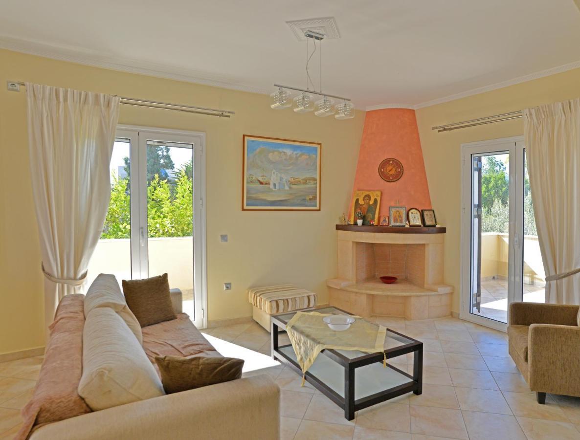 Villa Konstantinos 6 Bedrooms Aegina Exterior photo