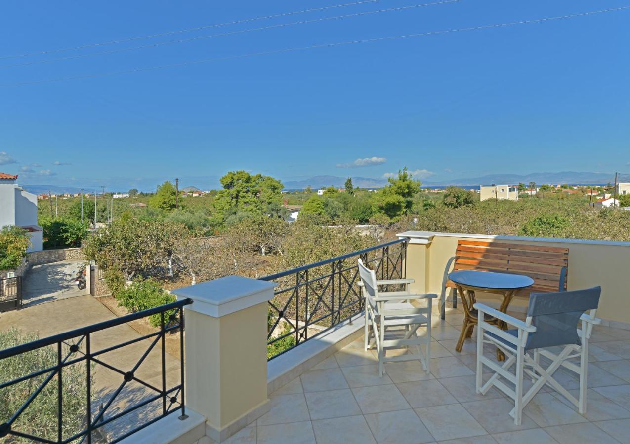 Villa Konstantinos 6 Bedrooms Aegina Exterior photo